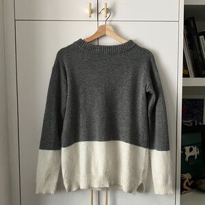 Colorblock Grey/Cream Wool/Angora Blend Sweater | Size M